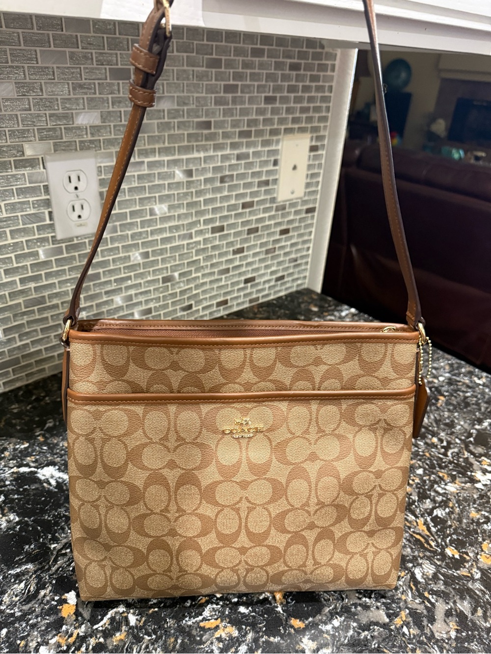 Coach 2017 Tan Signature Canvas Crossbody File Bag